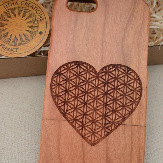 HEART FLOWER OF LIFE Sacred Geometry Wood Phone Case