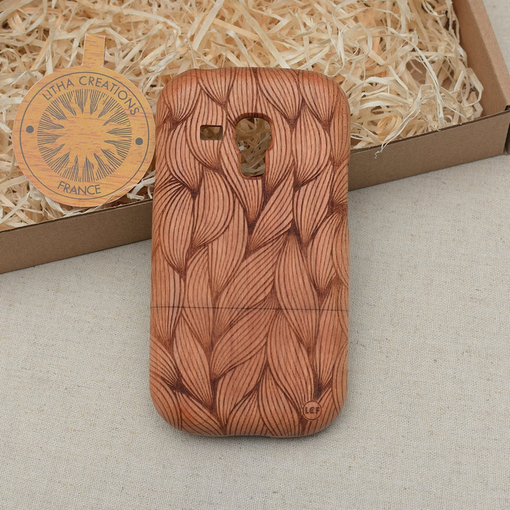 Psychedelic Custom Design BRAID Natural Wood Phone Case - litha-creations-france