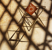 Small EGG OF LIFE Merkaba Tetrahedron Star of David 3 D Himmeli Hanging Brass Home Decor - litha-creations-france