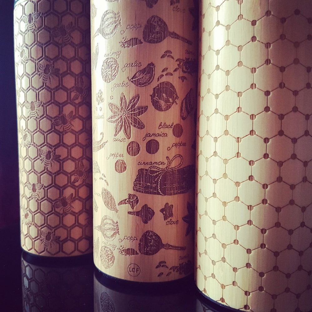 Bamboo Thermos engravings close up details -litha-creations-france