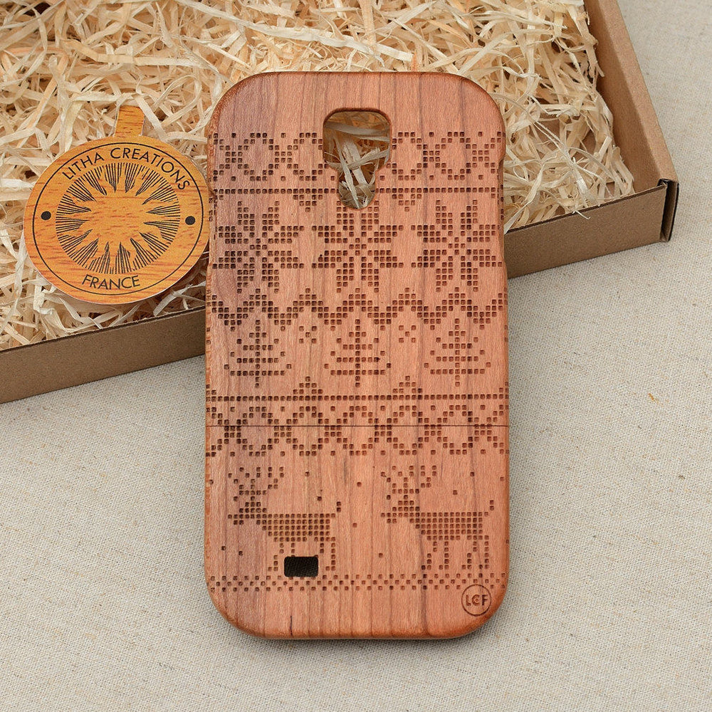 NORDIC Christmas Wood Phone Case Animals