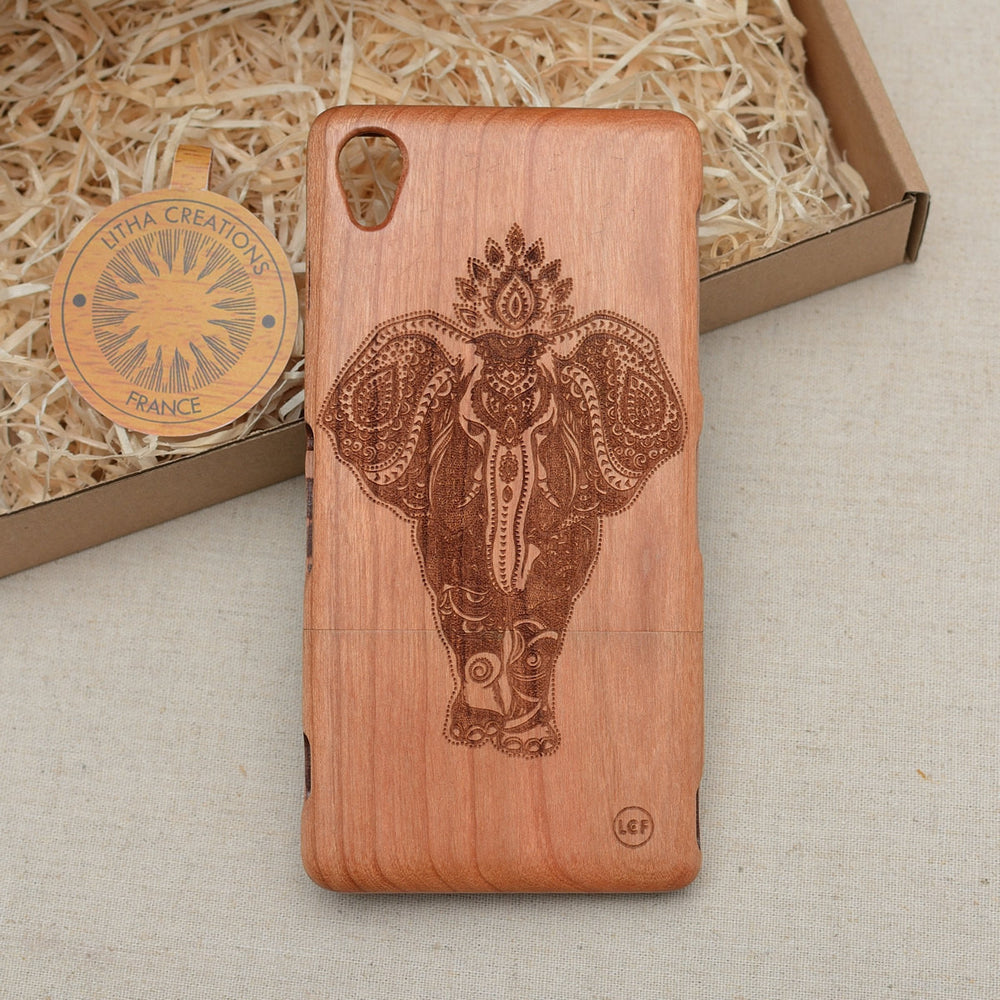 POWER OF INDIA Psychedelic Animal Wood Phone Case