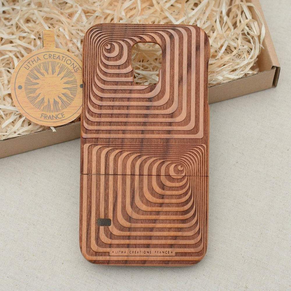 PYRAMIDS Geometric Wood Phone Case
