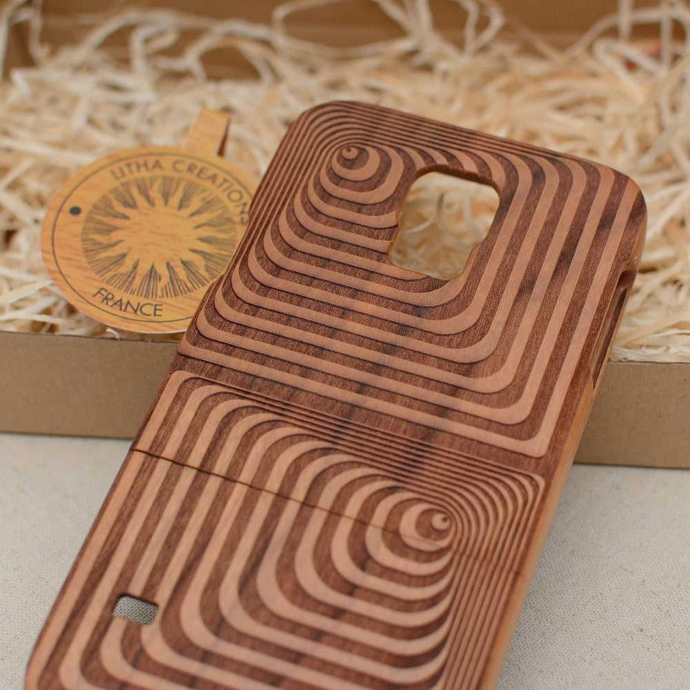 PYRAMIDS Geometric Wood Phone Case