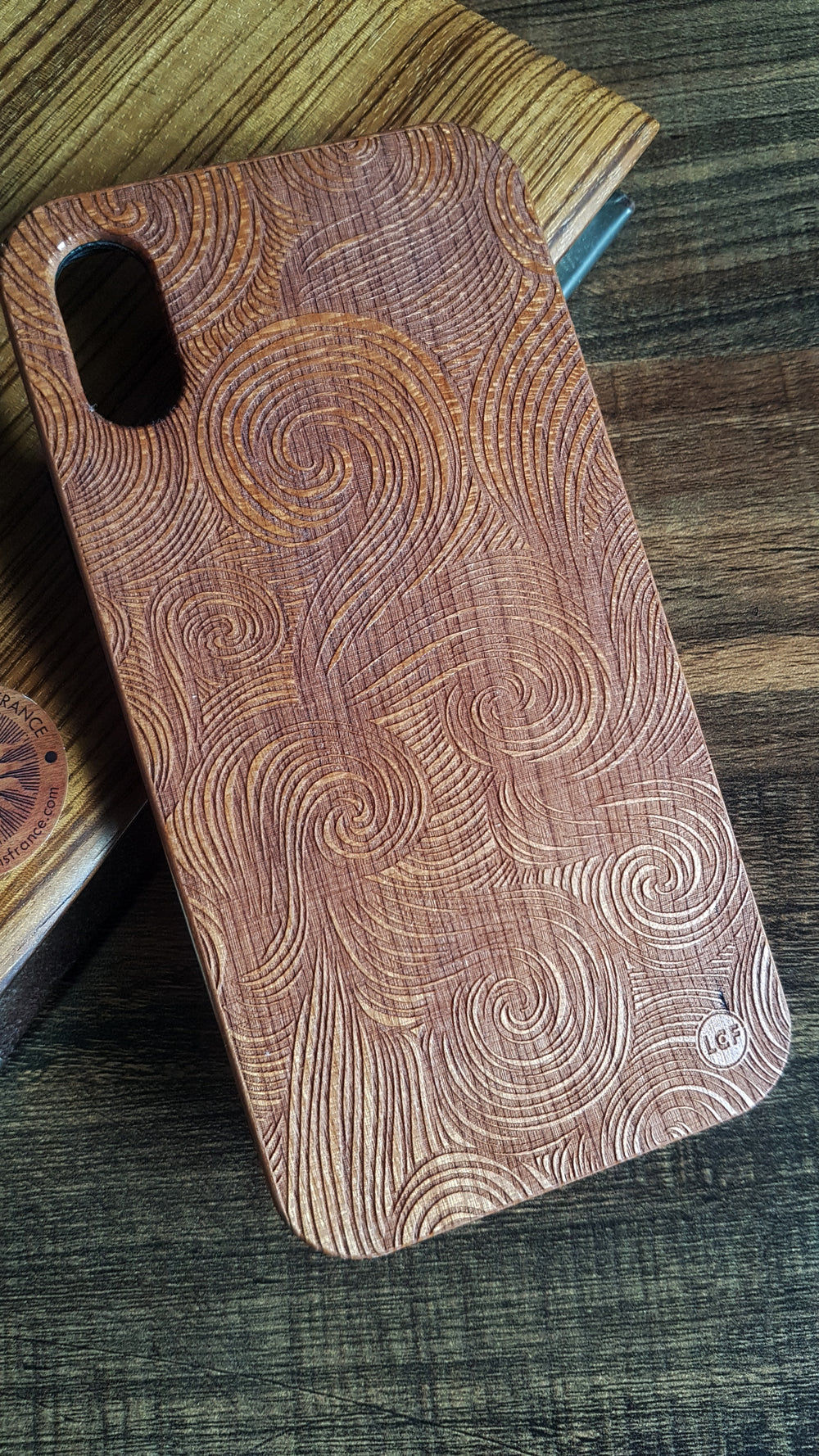 SMOKY Wood Phone Case Psychedelic