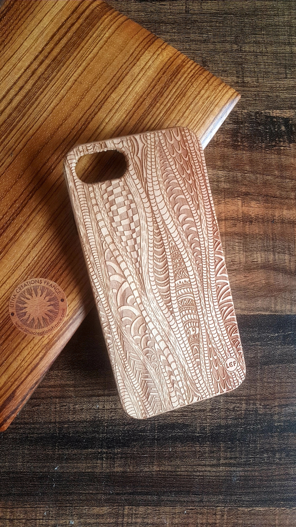 STRECHY Psychedelic Wood Phone Case