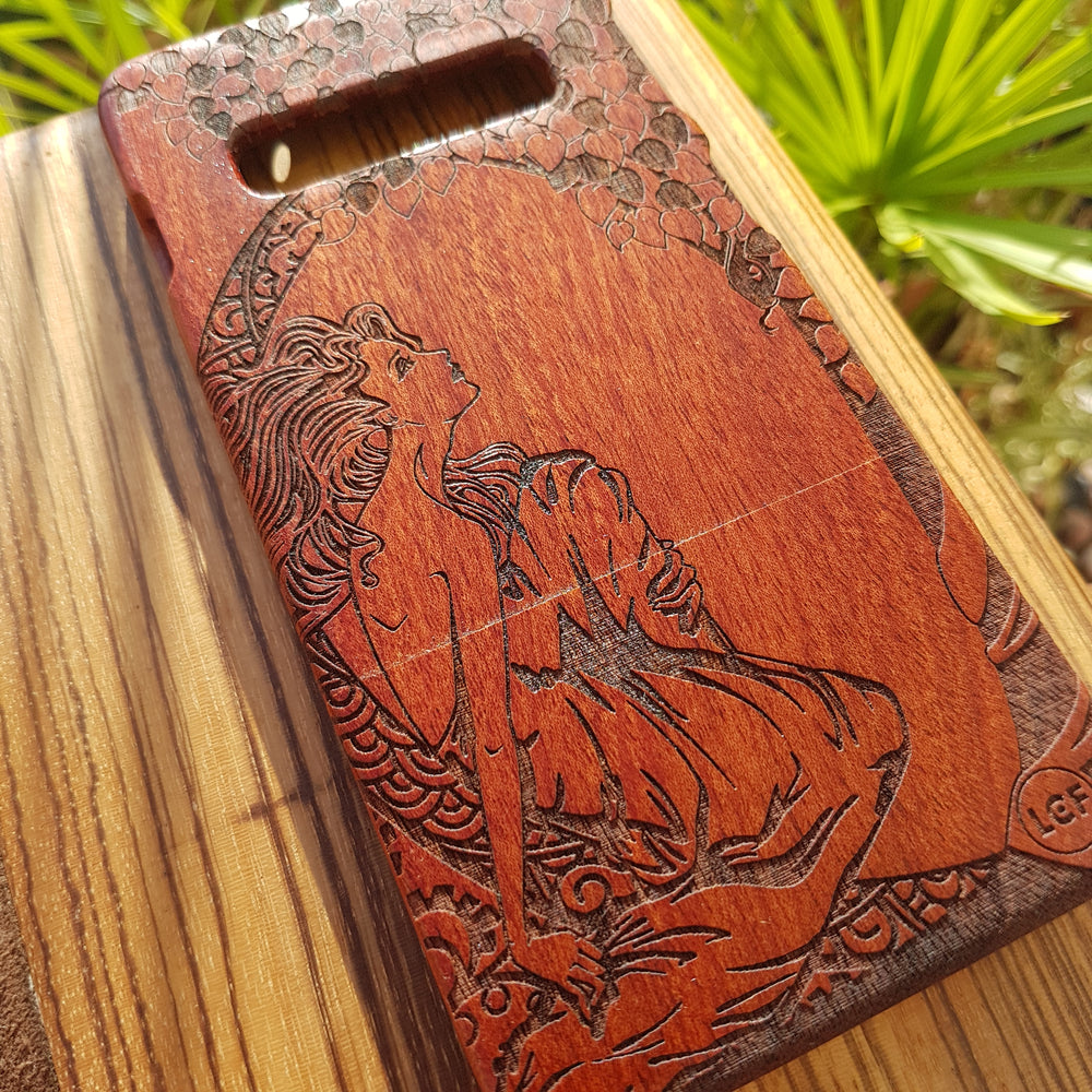 RED APPLE Wood Phone Case Art Deco Art Nouveau
